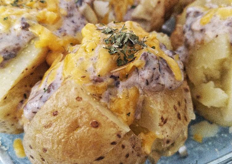 Steps to Make Ultimate Microwave Baked Potatoes