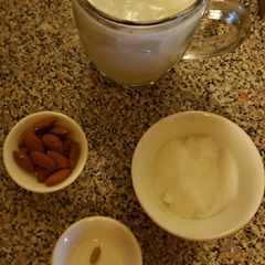 A picture of Almond milk.