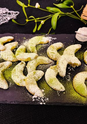 Matcha teás kiflik recept fotója
