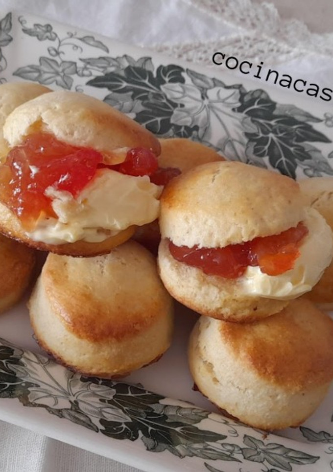 Una foto de Scones clásicos