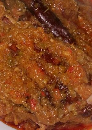 A picture of Garden Egg Sauce.