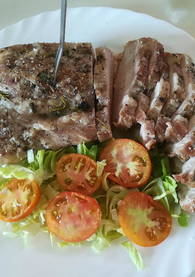 Una foto de Lomo de cerdo ibérico a la sal