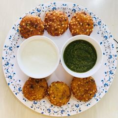 Sabudana vada A picture of Sabudana vada.