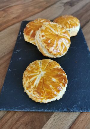 Une photo de Mini galettes des rois aux pépites de chocolat