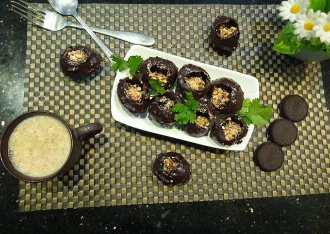 Step-by-Step Guide to Prepare Favorite Oreo chocolate golgapppa