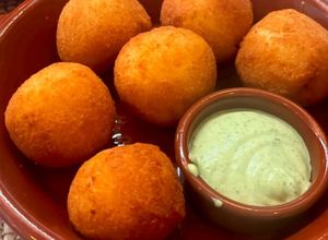 Foto de Bolinho de carne seca