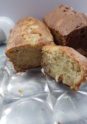 Una foto de Budín de manzanas 🤤