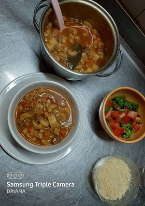 Una foto de Guiso de fideos coditos