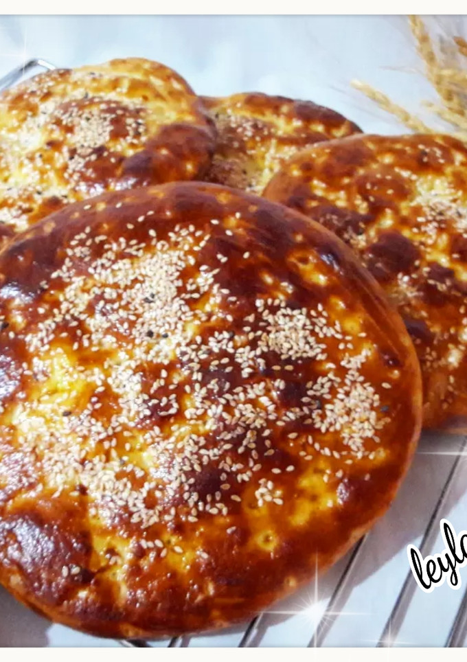 عکسی از دستور نان روغنی با روغن حیوانی😍😍