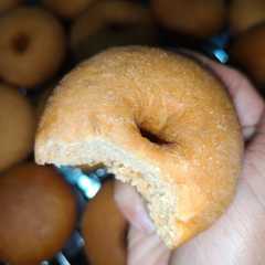 Donat Kopi Toffieco dan Nescaffe-レシピのメイン写真