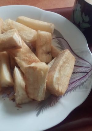 A picture of Deep fried Muhogo.