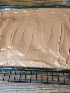 A picture of Coke cake.