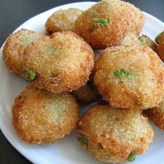 Fried Fishcakes with Prawn & Edamame A picture of Fried Fishcakes with Prawn & Edamame.