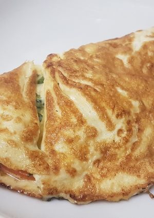 A picture of Basil, Tomato & Cheese Omelette.