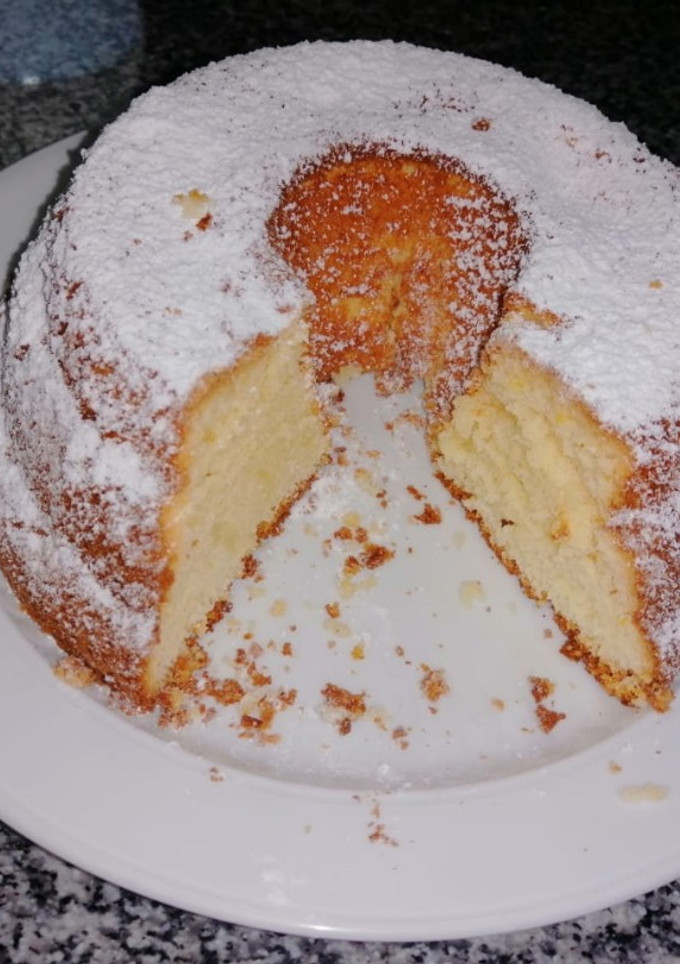 Una foto de Torta esponjosa (¡Súper fácil y deliciosa!)