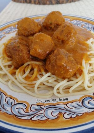 A picture of Meatballs in Vegetable Sauce.