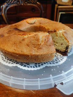 Foto di Ciambellone con gocce di cioccolato