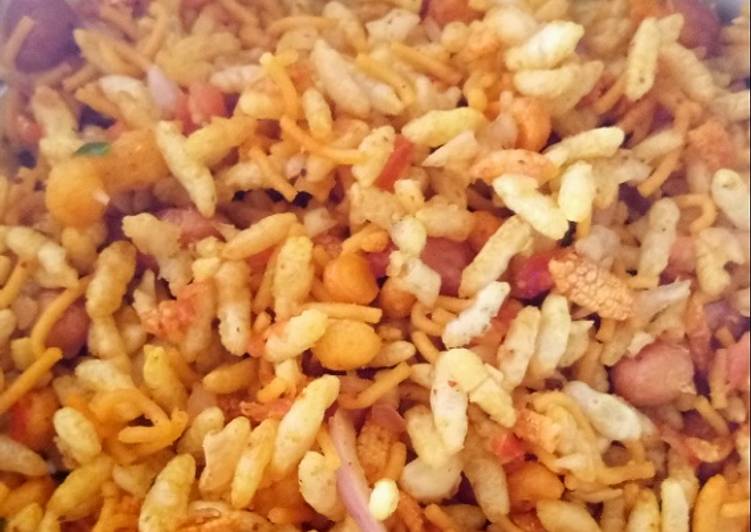 Recipe of Speedy Garlic Murmura Bhel