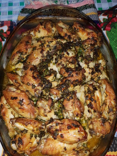 Una foto de Pollo marinado al horno "Del Sir Luicho"
