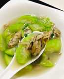 Canh trai nấu mướp