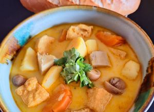 Hình của món Cà ri chay.