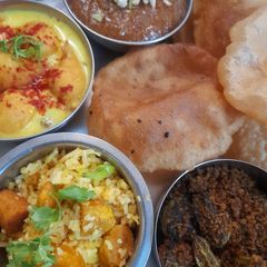 A picture of Marwari cuisine/thali - Gatte ka pulav.
