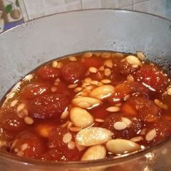 A picture of Aalo bukhara ki chutney.