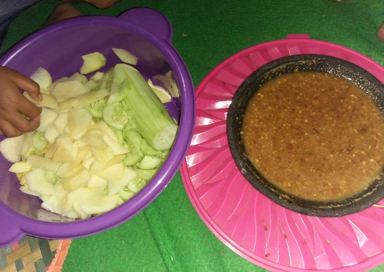 Rujak manis..