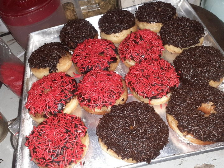 Ternyata begini loh! Bagaimana cara memasak Donat empuk tanpa kentang  nagih banget