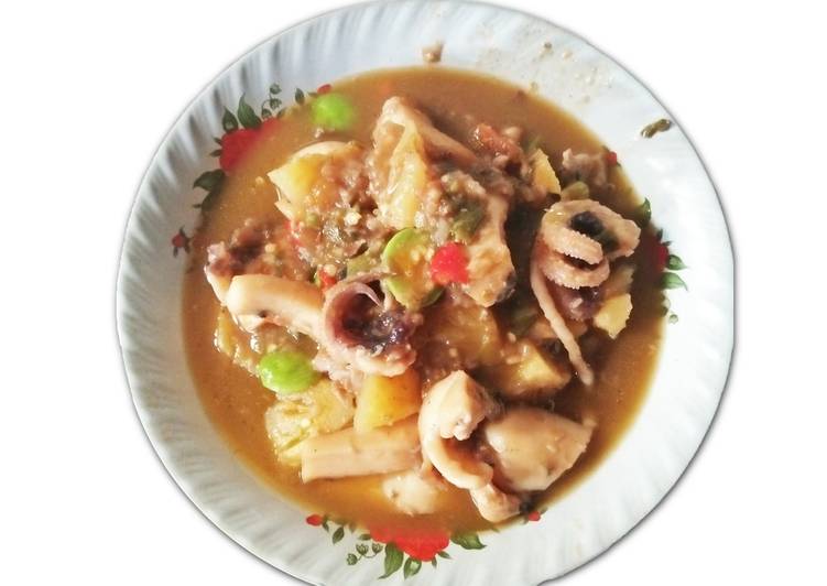 Sotong/Cumi Nanas asam pedas