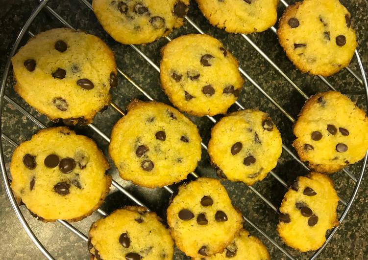 Simple Way to Prepare Any-night-of-the-week Chewy Chocochips Cookies