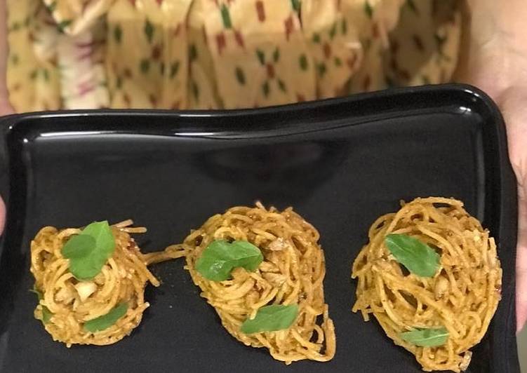 Steps to Prepare Favorite Pasta in creamy tandoori sauce