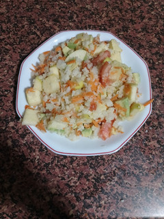 Una foto de Ensalada cuscús de coliflor