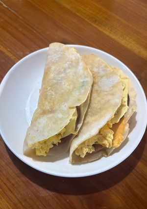 Foto resep Cheesy Tortilla Breakfast