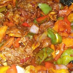 A picture of Beef sauce.