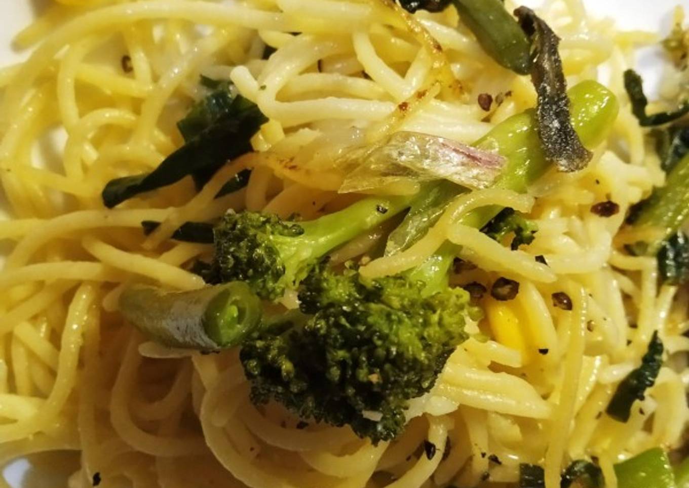 Easiest Way to Make Award-winning Sapegetti with veg loading