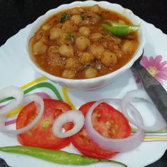 A picture of Pindi Chole.