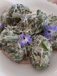 Foto di Gnudi di borragine