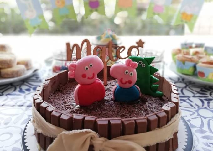 Tarta kit kat de chocolate y trufa - Tarta 1º cumpleaños de Mateo 👶🏻🎂  Receta de Marieta - Cookpad