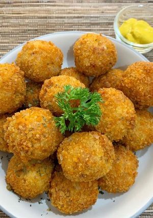 Foto resep Fried mac n cheese balls