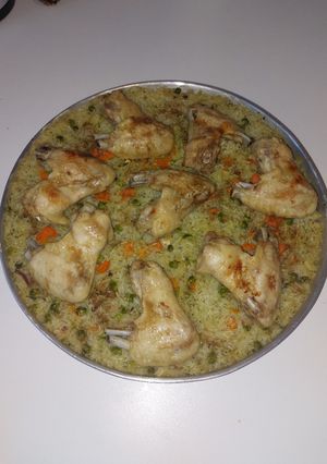 Csirkeszárny zöldsèges rizzsel recept fotója
