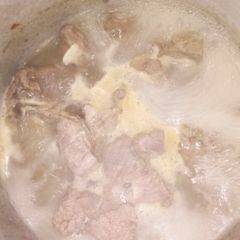 Bone soup A picture of Bone soup.