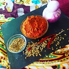 A picture of Onion Chutney.