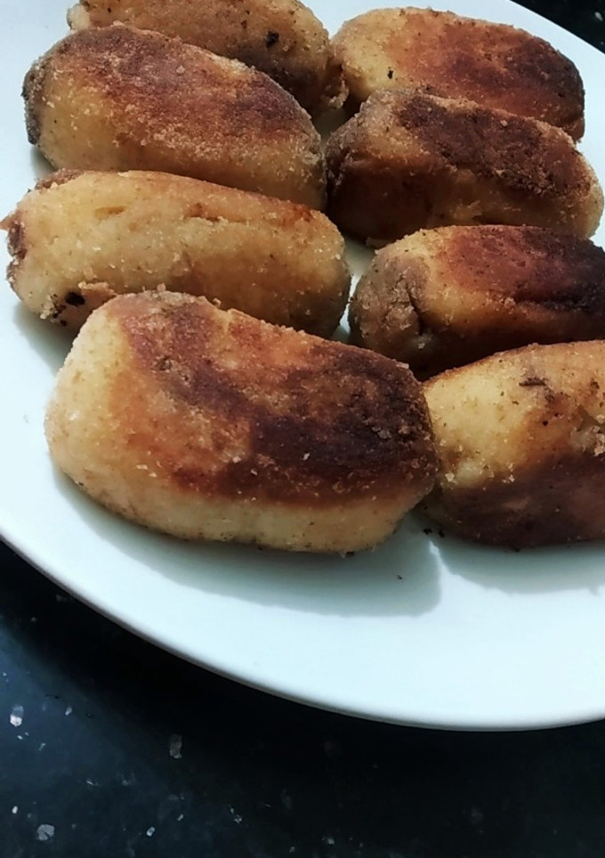 உருளைக்கிழங்கு சமையல். பிரெட்  பொடேடோ ரோல் செய்முறை முக்கிய புகைப்படம்