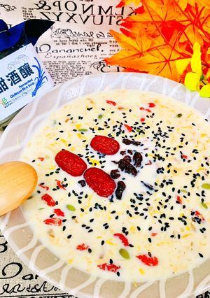 「明德甜酒釀」牛奶雞蛋甜酒釀 的食譜成品照片