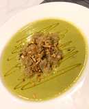 Sopa de Arverjas con Crutones y Almendras tostadas