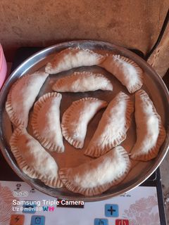 Una foto de Empanadas napolitanas caceras😋♥️