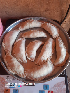 Una foto de Empanadas napolitanas caceras😋♥️