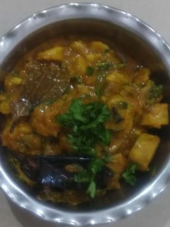 गट्टे की सब्जी (gatte ki sabzi recipe in hindi) रेसिपी मुख्य फोटो
