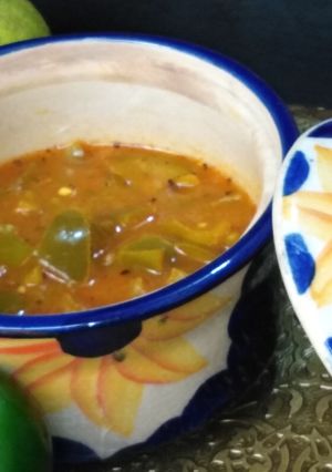 शिमला मिर्च का आचार (Shimla mirch ka achar recipe in Hindi) रेसिपी मुख्य फोटो